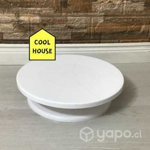 Para facilitar tus decoraciones, base giratoria