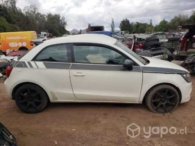 Puerta Audi A1 Coupe 2013