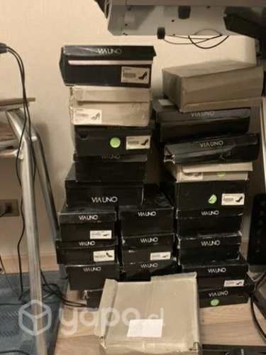 Zapatos y tacos vía uno