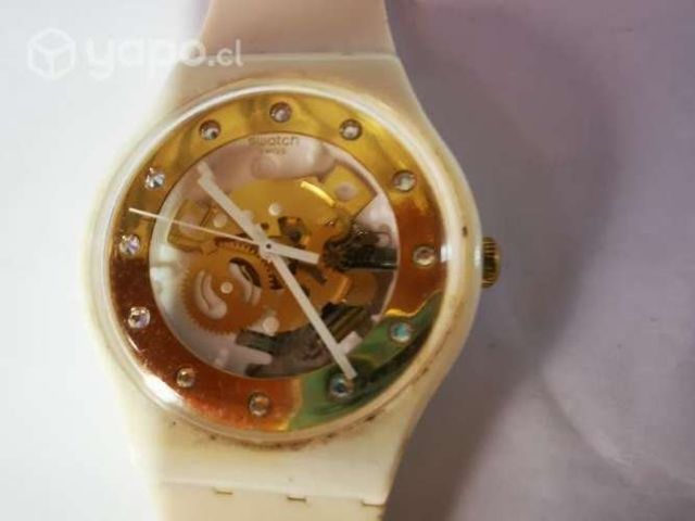 Reloj Swatch bueno, bonito y barato funcionando