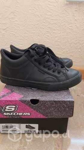 Zapatos de colegio niña N 28 y 36