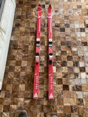 Skis marca Kneissl