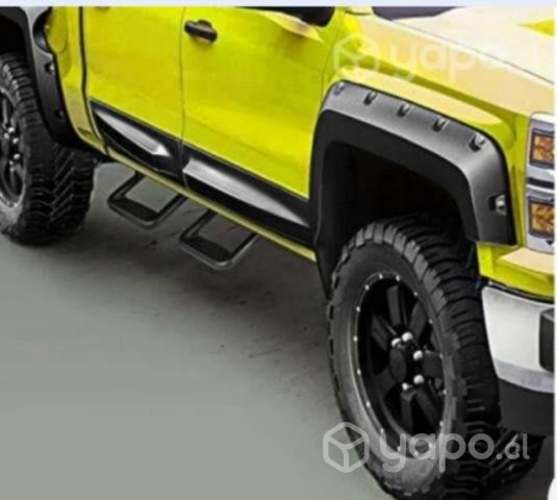 Pisaderas tipo estribo