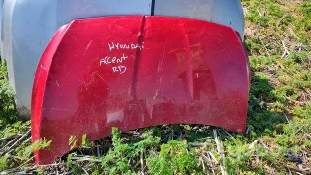 Capot Hyundai accent RB