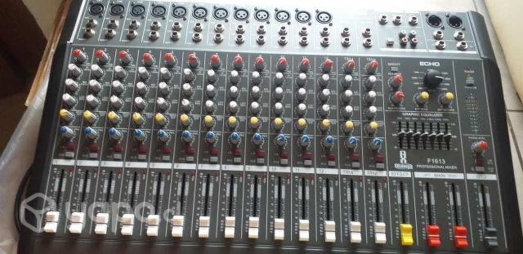 Parlantes pasivos de 15 y 18 para música en vivo