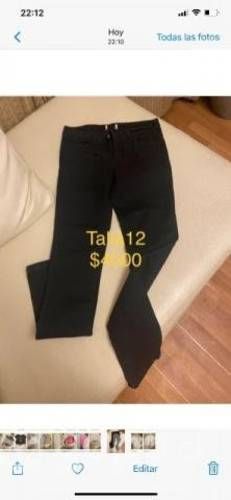 Linda ropita de niña. Algunas prendas nunca usadas