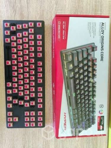 Teclado Gamer HyperX Alloy Core