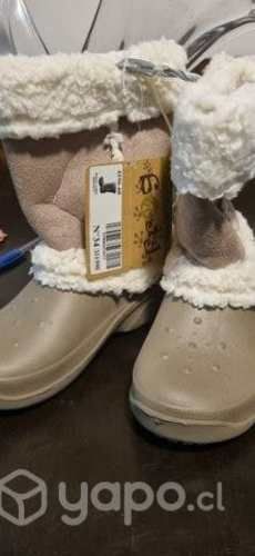 Botines café chiporro talla 34 colloky