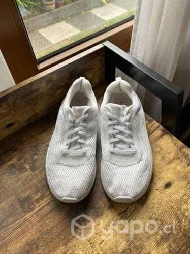 Zapatillas sketchers talla 40