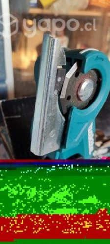 Cortador multipropósito Makita más cargador
