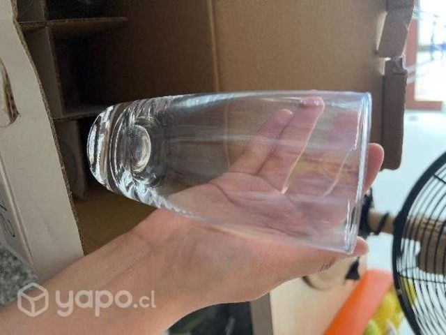 Vasos de vidrio nuevos