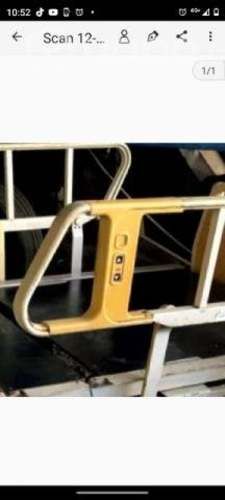 Catre clínico americano electrico funcionando