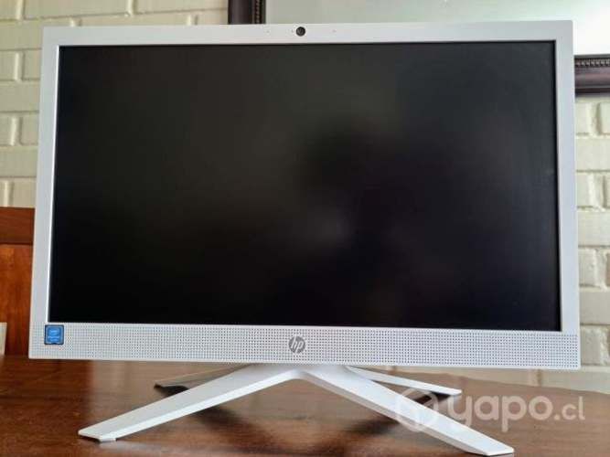 Computador HP ALL-in-One 2021 8 GB SIN USO