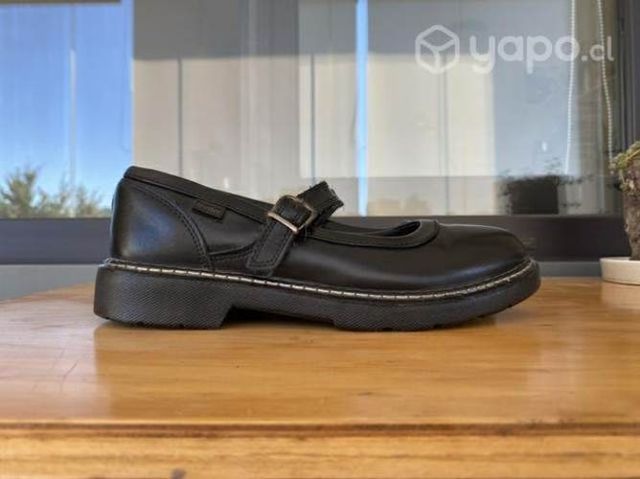 Zapato colegio niña talla 40