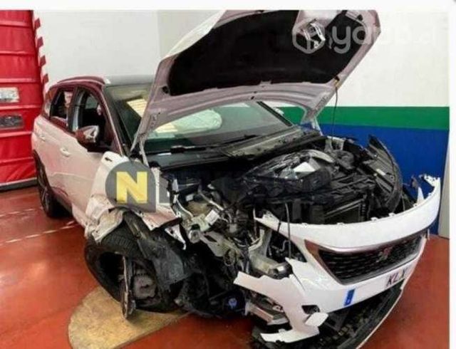 Puerta peugeot 5008 gt 2020