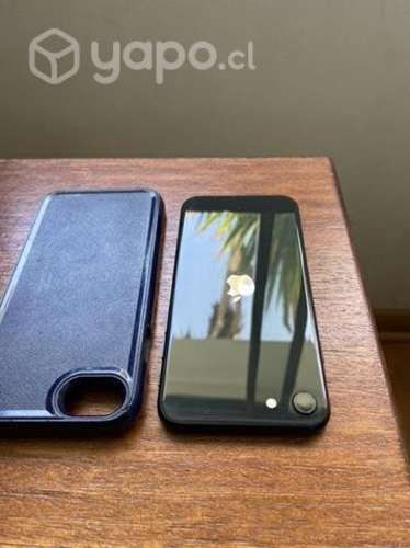 IPhone SE. Color Gris. 64 GB. Seminuevo