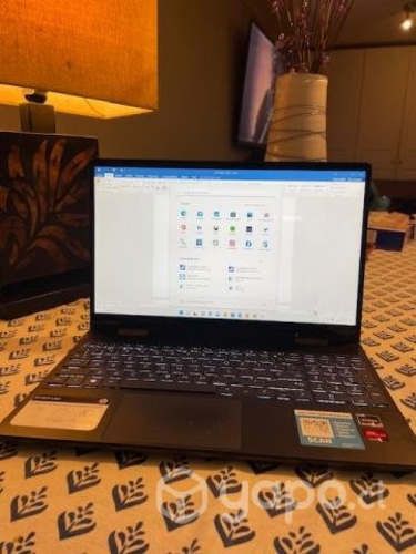 HP Envy x360 15,6" / 8 gb ram/512 ssd / Ryzen 5