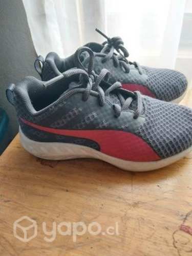 Zapatillas Puma De Niña. Talla 30