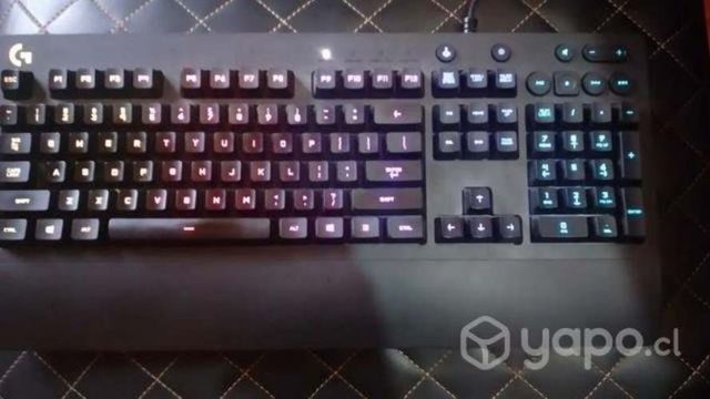Teclado Gamer RGB Logitech g213 "Prodigy"