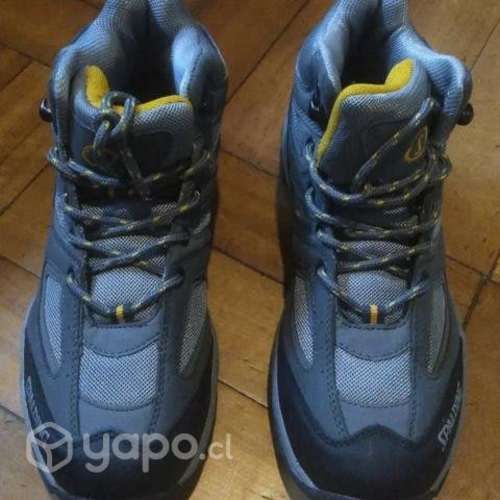 Zapatilla de Treking