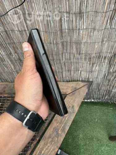 Samsung Galaxy Z Fold 3