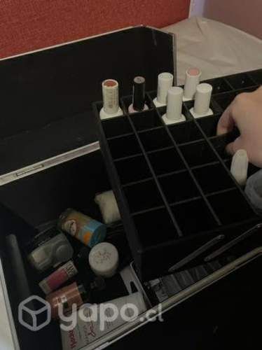 Maleta de uñas + lámpara led