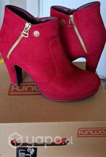 Botines rojos talla 36