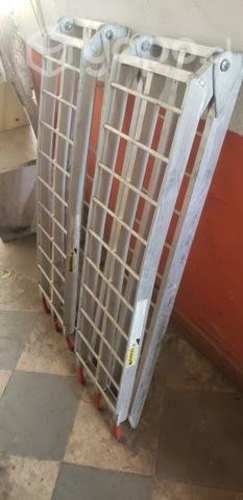 Rampla para moto de duro aluminio