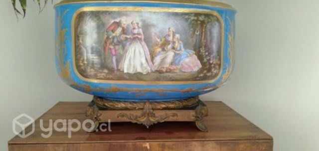 Porcelana francesa antigua