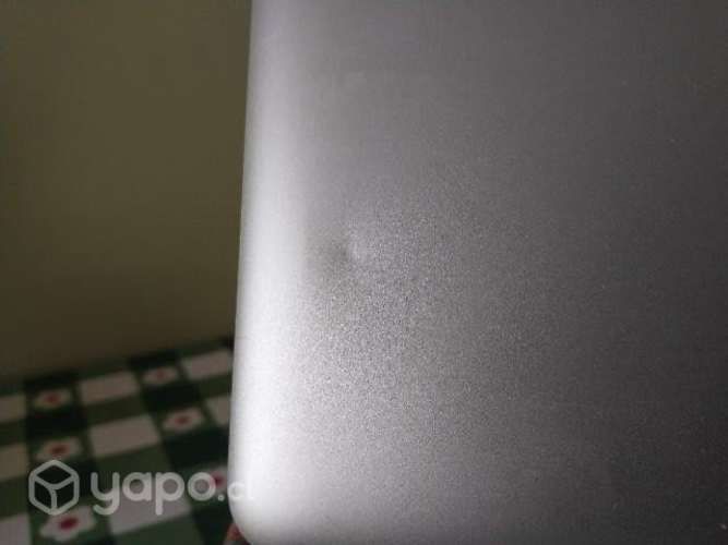 Macbook por mid 12