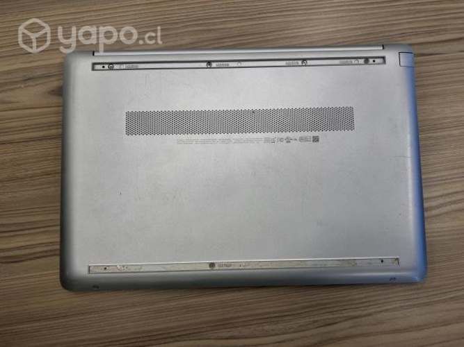 Laptop 15&quot; HP intel core i5 8GB DDR tarjeta grafic