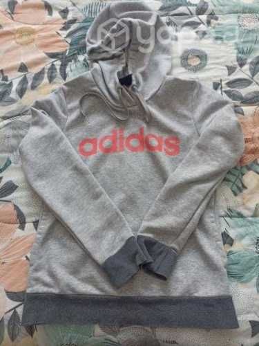 Polerón Adidas original talla XS (mujer)