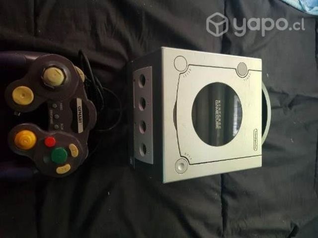 Gamecube plateada