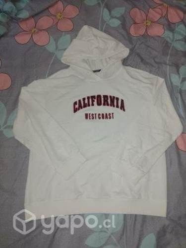 Poleron de marca shein