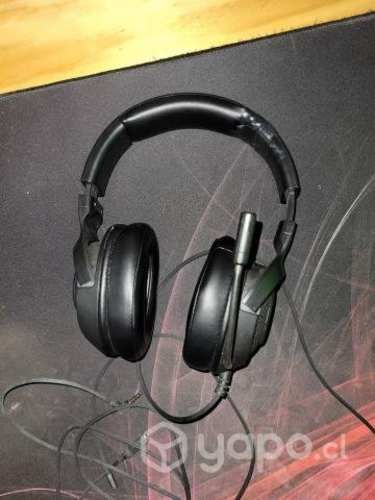 Audifonos gamer Razer kraken x lite