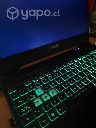 Laptop asus tuf gaming 1 año de uso