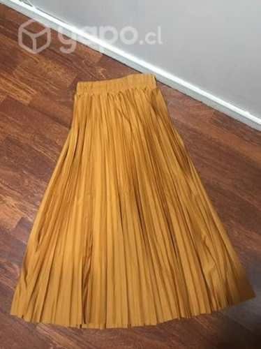 Falda plisada nueva