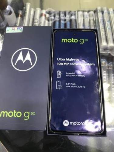 Celular Moto G60