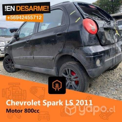 Moldura Chevrolet spark LS 2011