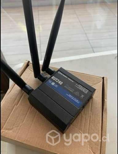 Router Profesional 4g RUT 240