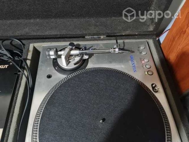 Tornamesas stanton str8-100