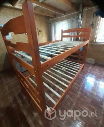 Camarote de madera nuevo