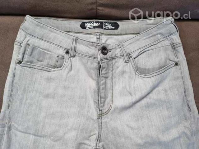 Pantalón varon mossimo 44