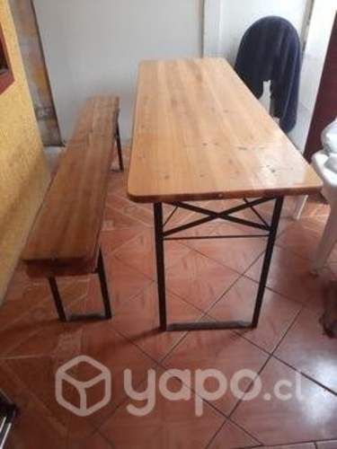 Mesa plegable con bancas