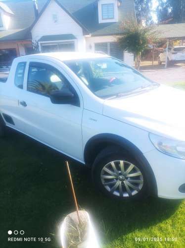 Volkswagen saveiro 2013