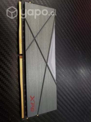 Memoria ram XPG 8GB DDR4 MODELO AX4U300038G16