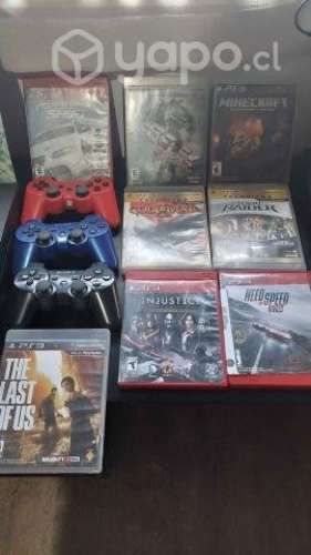 Playstation 3, 8 juegos, 3 mandos, 1 skin