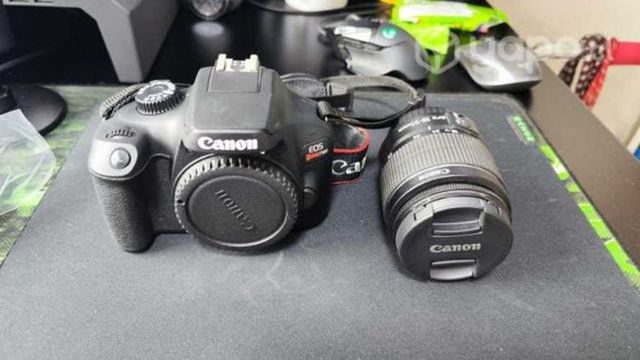 Cámara Canon Rebel EOS T100