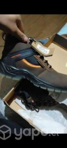Zapatos de seguridad punta de fierro