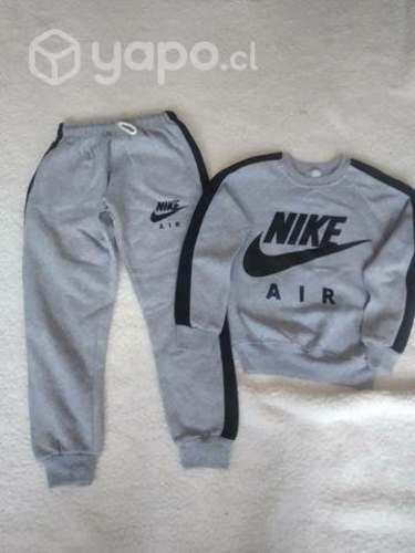 Ropa deportiva niño